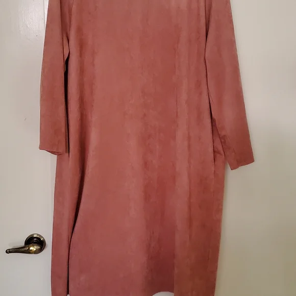 Duster - Picture 2 of 2